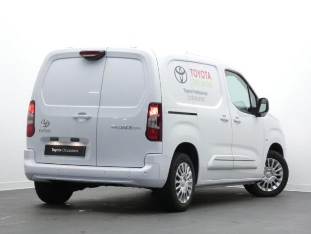 TOYOTA PROACE CITY Medium 100 D-4D Business RC23