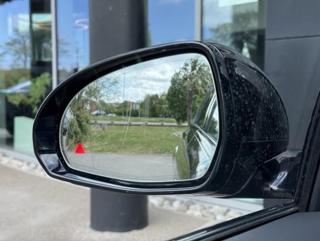 MERCEDES-BENZ Classe E Berline Classe E 300 e Hybrid EQ AMG Line Berline  Classe E 300 e Hybrid EQ AMG Line Berline
