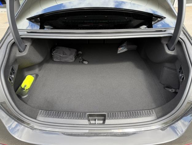 MERCEDES-BENZ Classe E Berline Classe E 300 e Hybrid EQ AMG Line Berline  Classe E 300 e Hybrid EQ AMG Line Berline
