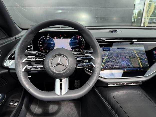 MERCEDES-BENZ Classe E Berline Classe E 300 e Hybrid EQ AMG Line Berline  Classe E 300 e Hybrid EQ AMG Line Berline