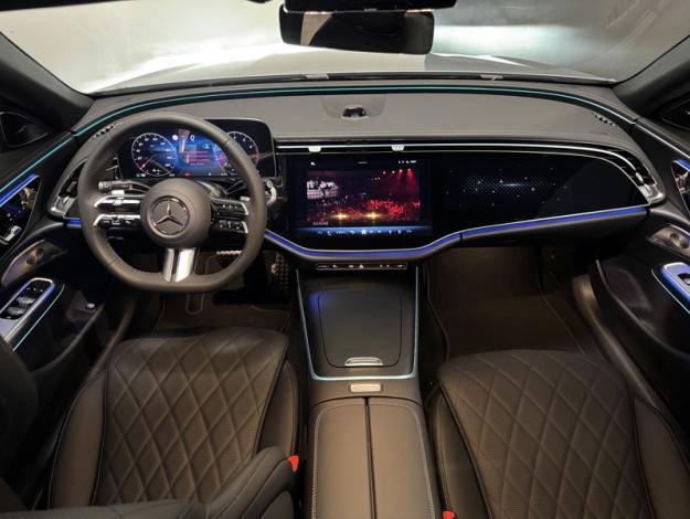 MERCEDES-BENZ Classe E Berline Classe E 200 AMG Line Berline  Classe E 200 AMG Line Berline