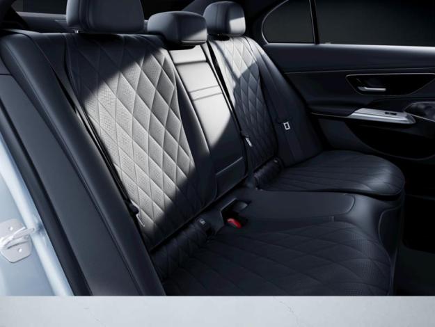 MERCEDES-BENZ Classe E Berline Classe E 200 AMG Line Berline  Classe E 200 AMG Line Berline