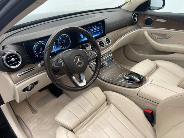 MERCEDES-BENZ Classe E BERL/213 Classe E 220 d AMG Line Berline