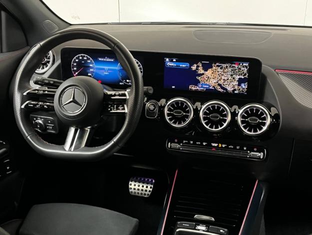 MERCEDES-BENZ Classe GLA/ H247 GLA 250 e AMG Line