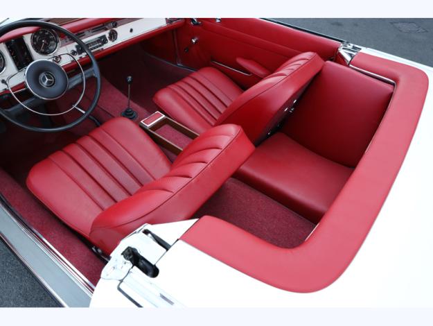 MERCEDES-BENZ 230 SL Pagode  