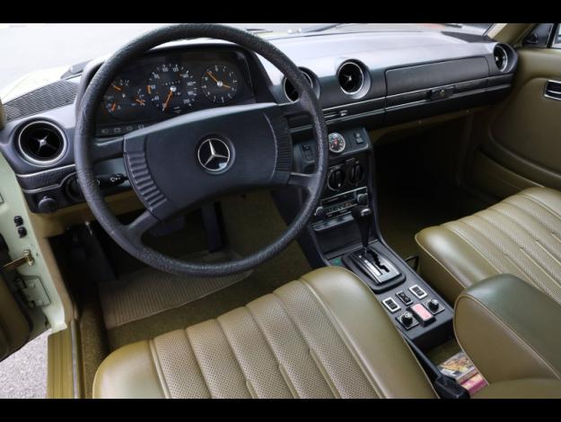 MERCEDES-BENZ 250   