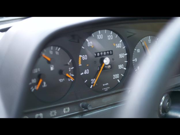 MERCEDES-BENZ 250   