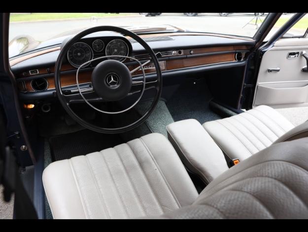 MERCEDES-BENZ 280 SE   