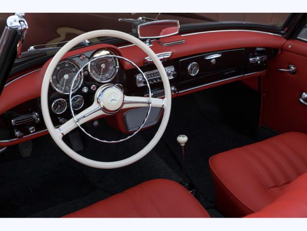 MERCEDES-BENZ 190 SL Roadster  