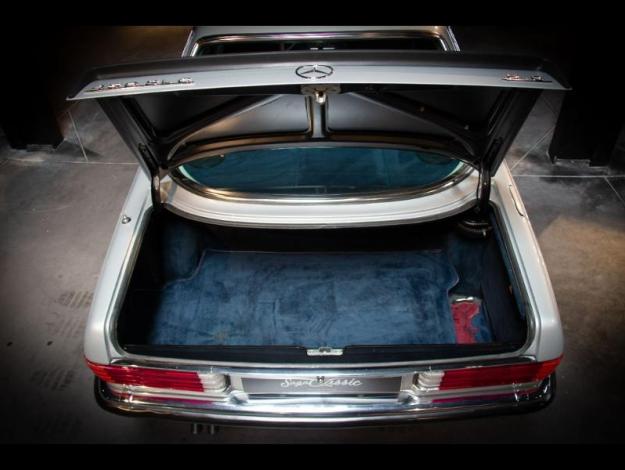 MERCEDES-BENZ 450 SLC 5.0L  