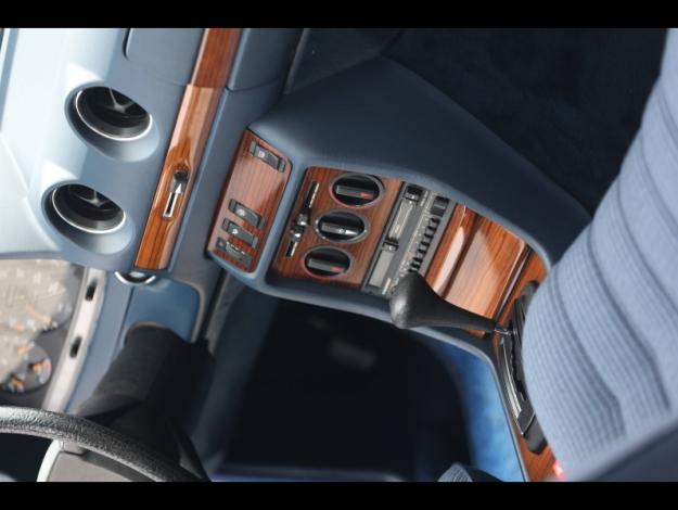 MERCEDES-BENZ 280 CE   