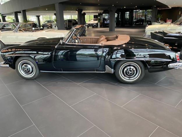 MERCEDES-BENZ 190 SL   