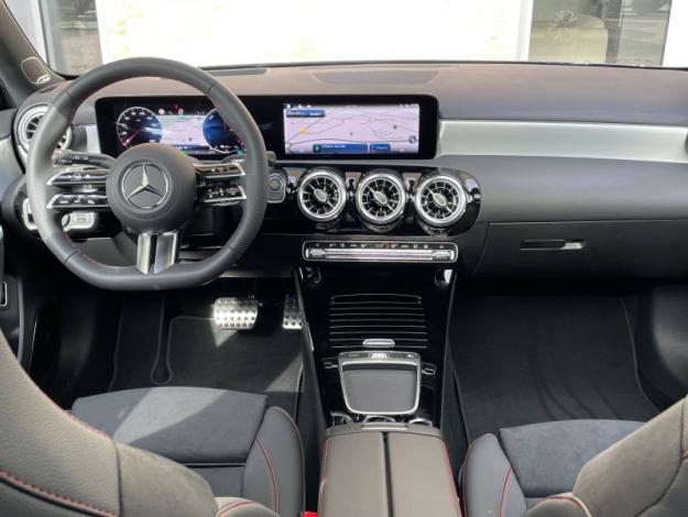 MERCEDES-BENZ Classe A/177 Classe A 250 e AMG Line