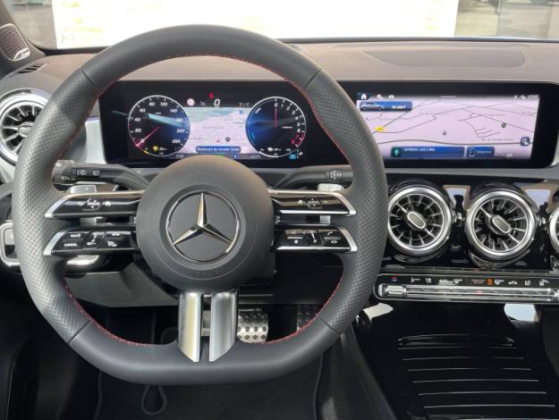 MERCEDES-BENZ Classe A/177 Classe A 250 e AMG Line