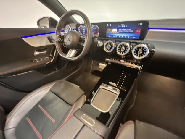 MERCEDES-BENZ CLA Shooting Brake 200 d 150ch AMG Line 8G-DCT  