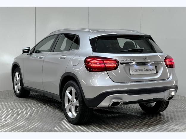 MERCEDES-BENZ Classe GLA/ X156 GLA 180 d Sensation