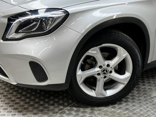 MERCEDES-BENZ Classe GLA/ X156 GLA 180 d Sensation