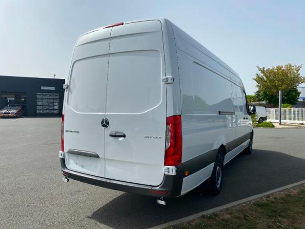 MERCEDES-BENZ SPRINTER FOURGON SPRINTER 317 FG 43 3,5t FIRST PROPU LEGER