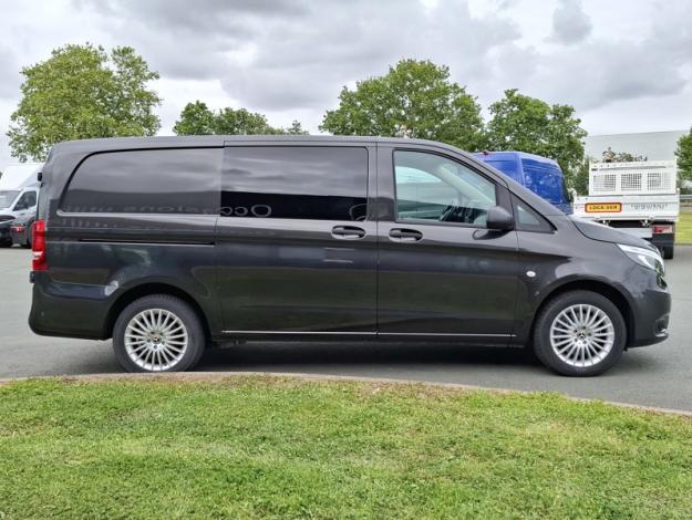 MERCEDES-BENZ Vito 116 CDI Mixto Long Select 9G-Tronic 4X4  