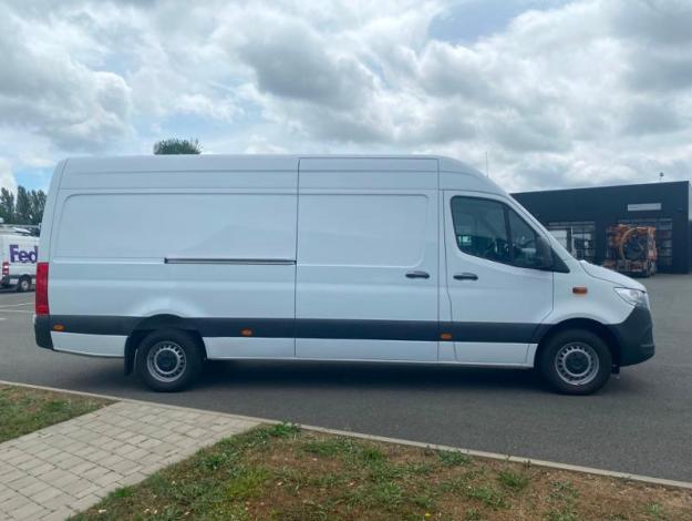 MERCEDES-BENZ Sprinter 319 CDI Fourgon Toit sureleve Long  