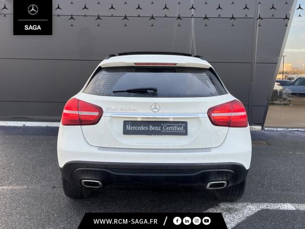 MERCEDES-BENZ GLA 200 d Fascination