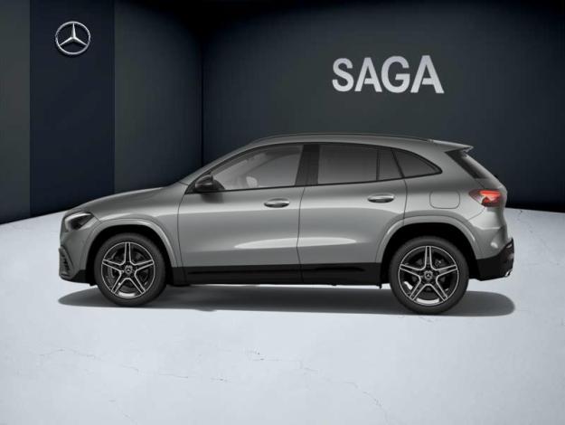 MERCEDES-BENZ GLA 200 AMG Line