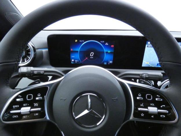 MERCEDES-BENZ CLA Shooting Brake 180 d Shooting Brake Business Line Pack Progressive CLA 180 d Shooting Brake Busin