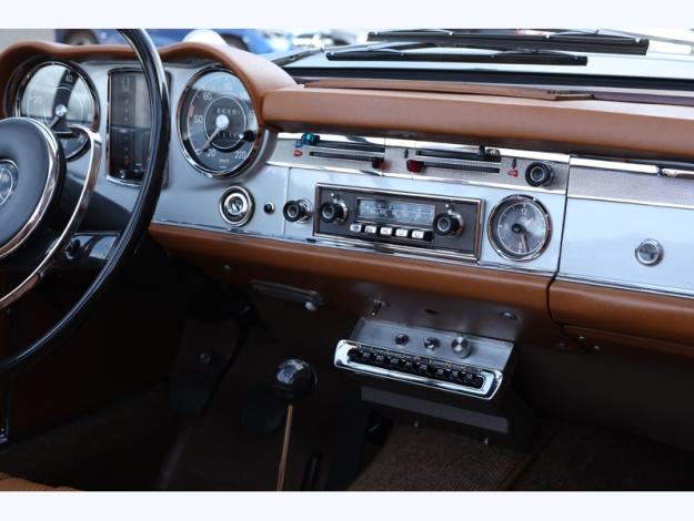 MERCEDES-BENZ 250 SL Pagode  