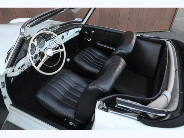 MERCEDES-BENZ 190 SL   