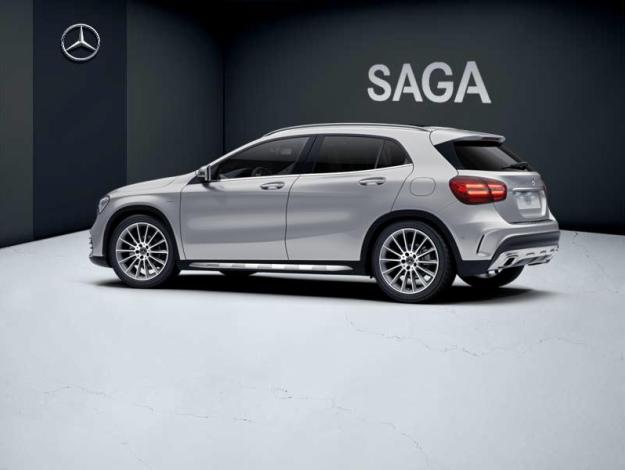 MERCEDES-BENZ GLA 180 Sport Edition