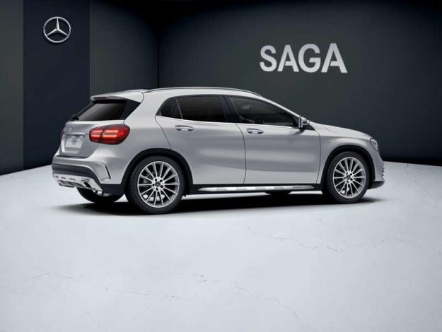 MERCEDES-BENZ GLA 180 Sport Edition