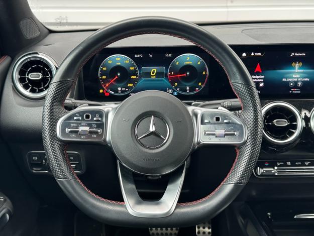 MERCEDES-BENZ GLB 200 d AMG Line