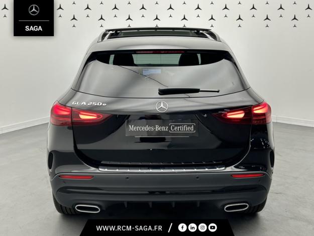 MERCEDES-BENZ GLA 250 e AMG Line