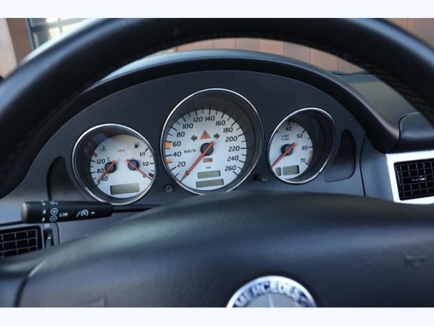 MERCEDES-BENZ 