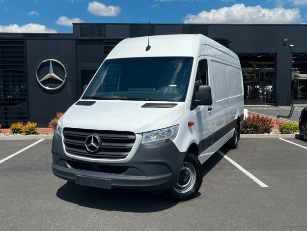 MERCEDES-BENZ Sprinter 319 CDI Fourgon Toit sureleve Long  