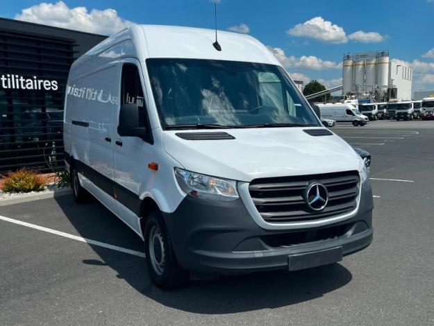 MERCEDES-BENZ Sprinter 319 CDI Fourgon Toit sureleve Long  