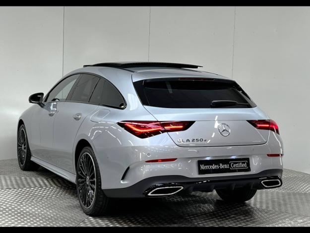 MERCEDES-BENZ CLA Shooting Brake 250 e Hybrid EQ 218ch AMG Line 8G-DCT AMG Line Classe CLA SB/118 CLA 250 e Shooting Brake AMG Line