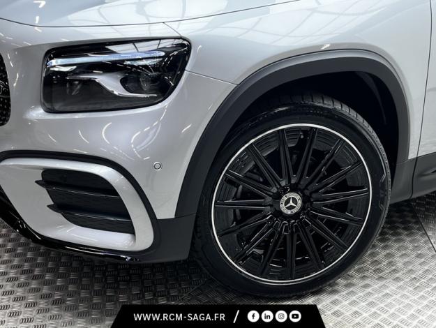 MERCEDES-BENZ GLB 200 d AMG Line