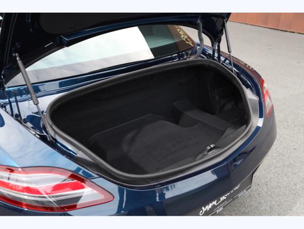 MERCEDES-BENZ SLS AMG Coupé  