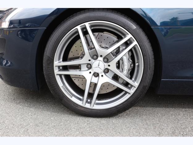 MERCEDES-BENZ SLS AMG Coupé  