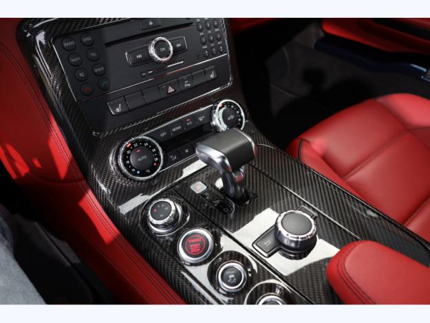 MERCEDES-BENZ SLS AMG Coupé  