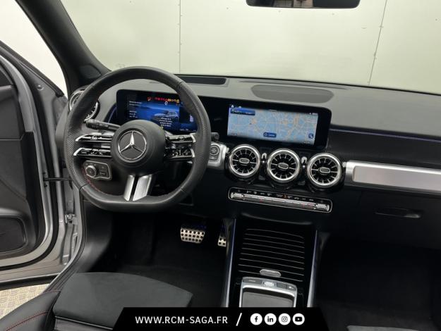 MERCEDES-BENZ GLB 200 AMG Line