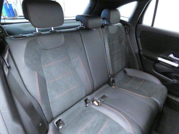 MERCEDES-BENZ GLA Mercedes-AMG  35 4MATIC AMG Line 