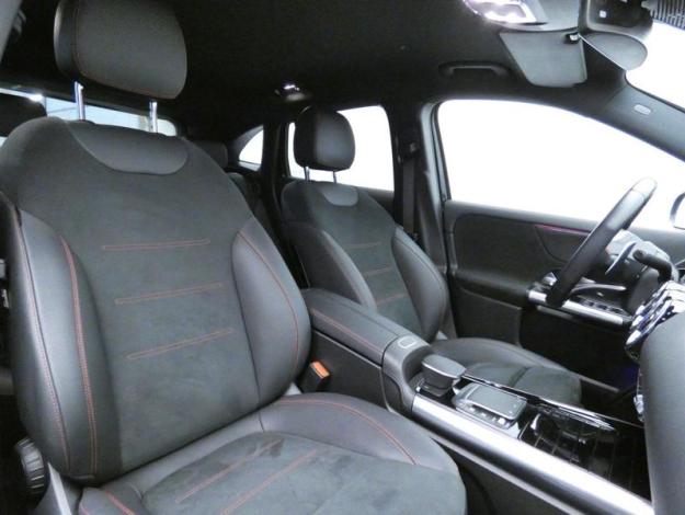 MERCEDES-BENZ GLA Mercedes-AMG  35 4MATIC AMG Line 