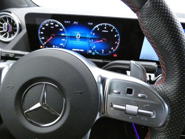 MERCEDES-BENZ GLA Mercedes-AMG  35 4MATIC AMG Line 