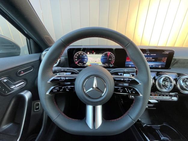 MERCEDES-BENZ Classe A 250 e Hybrid EQ AMG Line AMG Line Classe A 250 e AMG Line