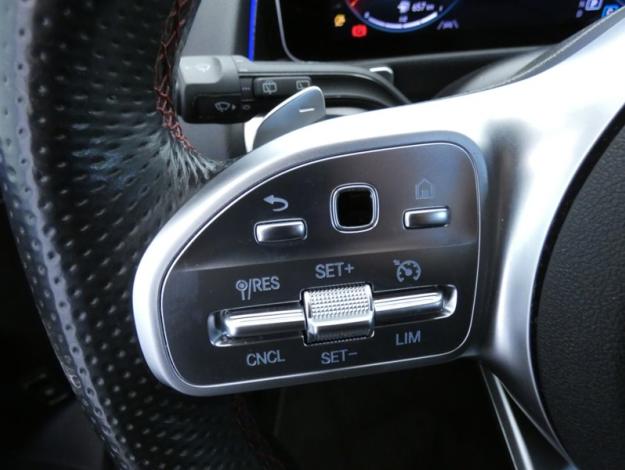 MERCEDES-BENZ GLB 220 d 4MATIC AMG Line AMG Line 