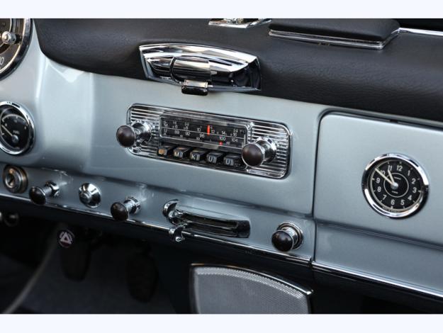 MERCEDES-BENZ 190 SL Roadster  