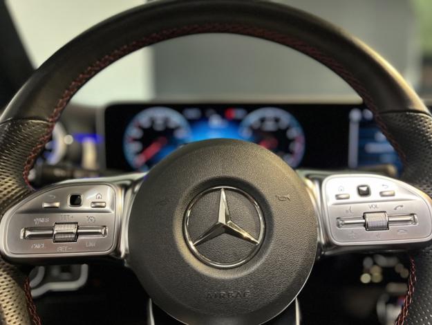 MERCEDES-BENZ 