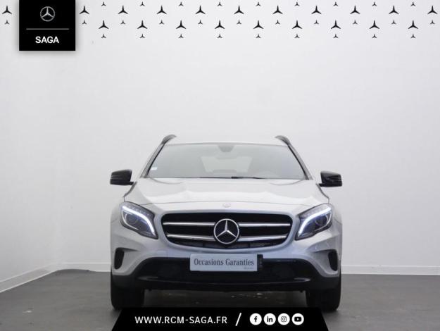 MERCEDES-BENZ GLA 200 d Sensation